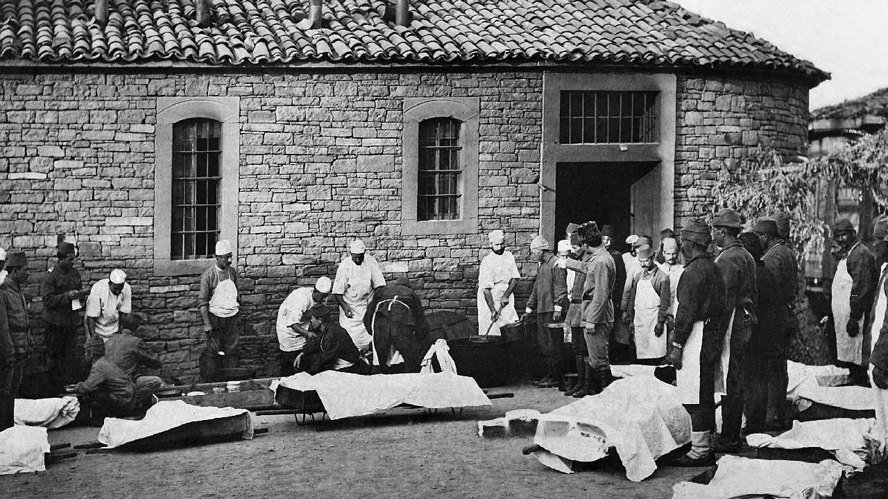 Çanakkale Savaşları Enstitüsü, 111 yıl sonra 3. Kolordu'nun tıbbi bilançosunu ortaya çıkaran tarihi belgeyi yayımladı. 41 binden fazla yaralının kayda geçtiği raporda, savaş suçu sayılan domdom kurşunu kullanımı ve süngü muharebelerinin sarsıcı detayları yer alıyor.